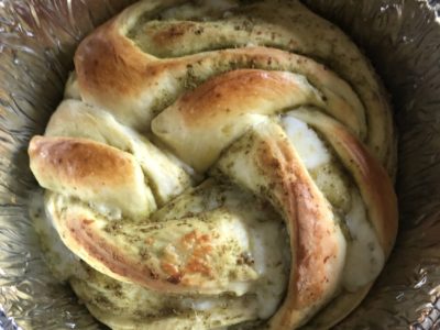 Babka pesto-mozzarella